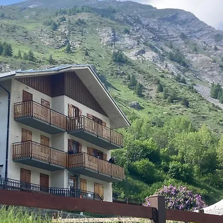 Casa Piccola Del Terranova - Apartment La Thuile